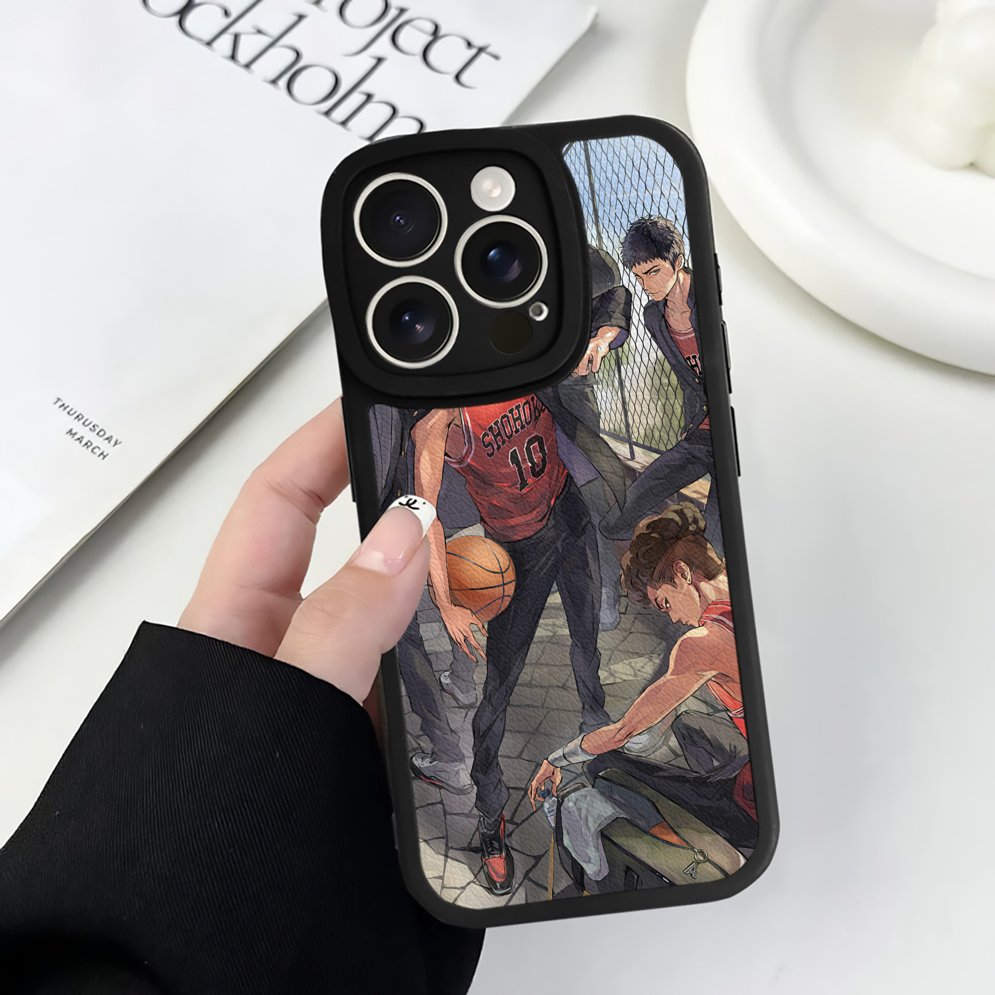 （画像用） SLAM DUNK／スラムダンク 【iPhone 16シリーズ対応】シリコンスマホケース（レザー調） 材質：シリコン